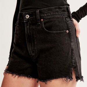 Curve love high-rise mom short -black, size 27